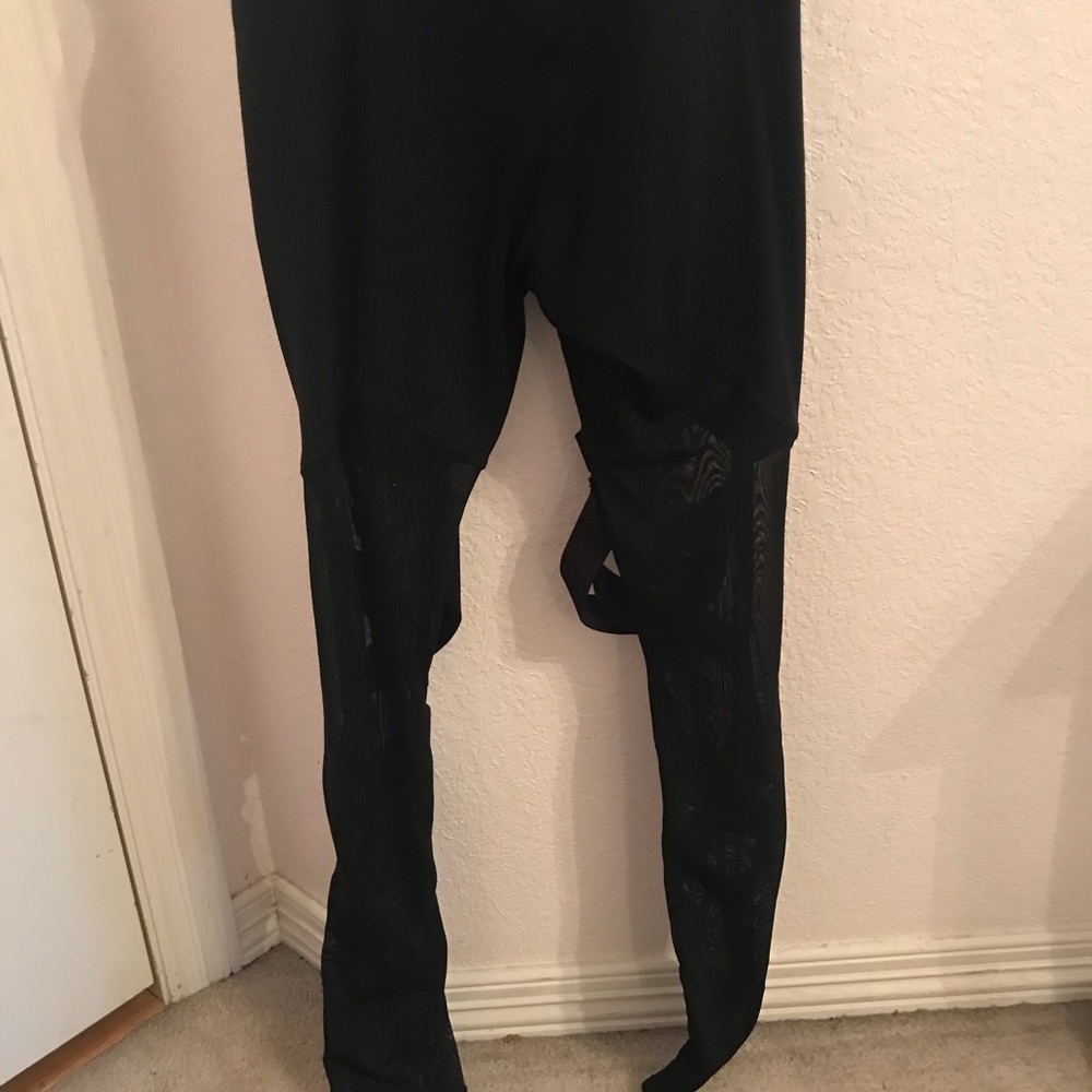 “Good Karma Mesh High Waist Active Legging”